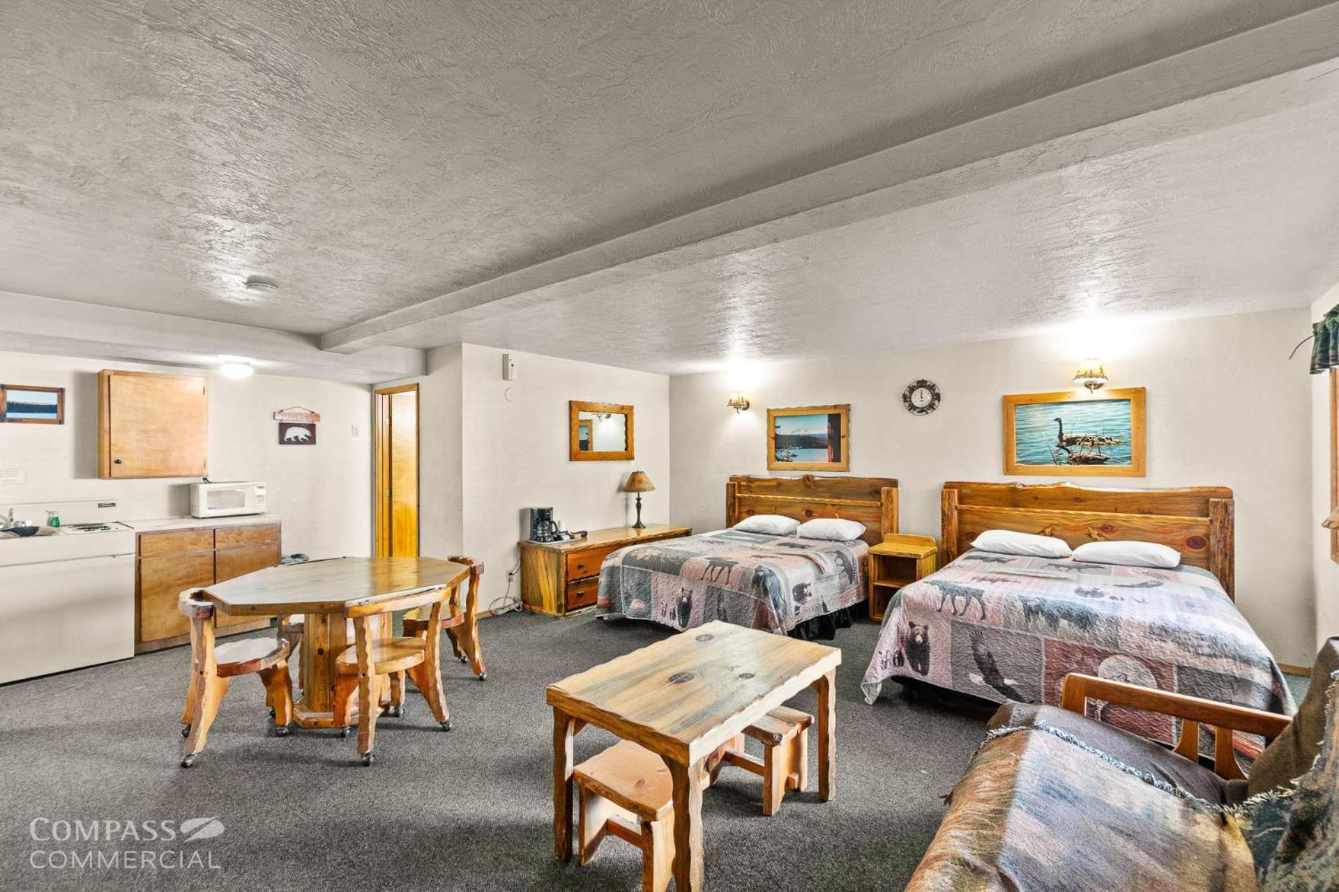Willamette Pass Inn & Chalets Odell Lake エクステリア 写真