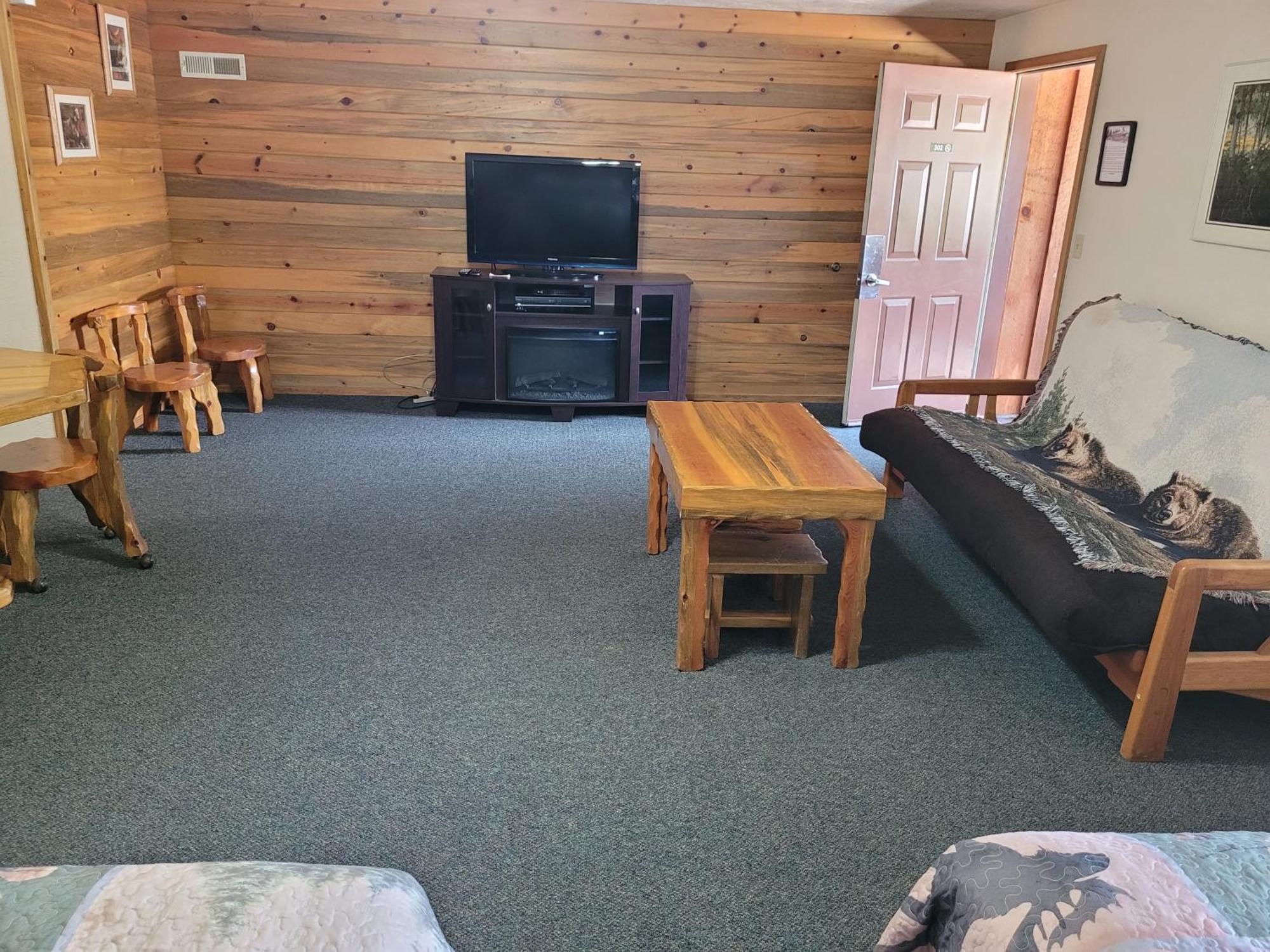 Willamette Pass Inn & Chalets Odell Lake エクステリア 写真