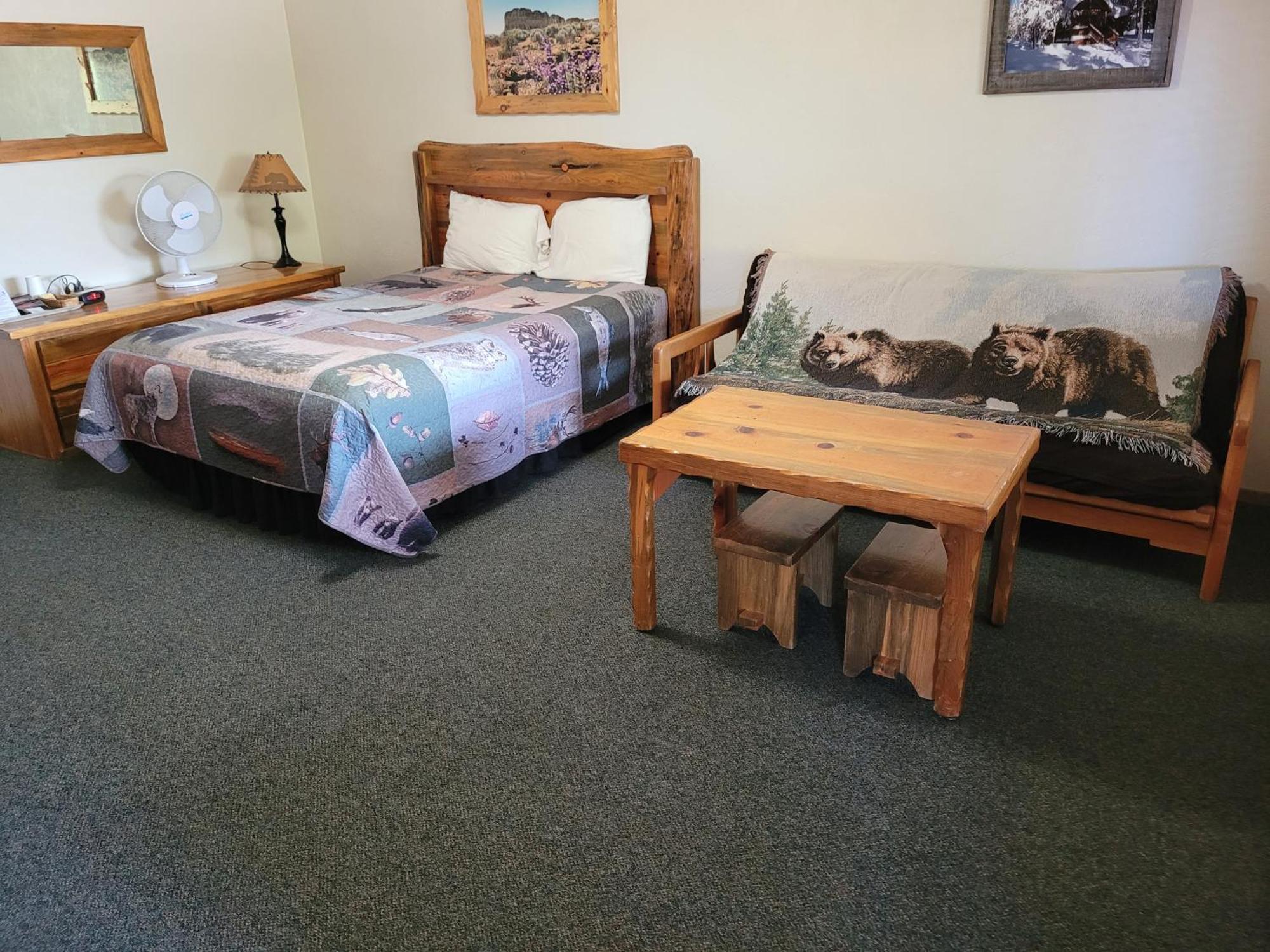 Willamette Pass Inn & Chalets Odell Lake エクステリア 写真